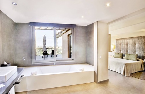Meloneras Hotel | Experience Lopesan Baobab Resort: 5-Star Oceanfront Bliss