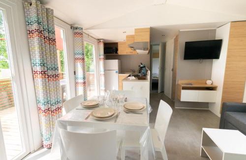 Loray Ski Chalet | Discover Loray des Bois: Oceanfront Family-Friendly Retreat