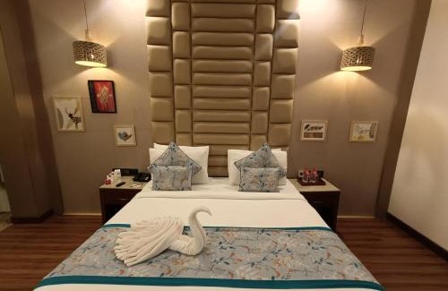 Sangram Colony Hotel | Discover Lords Plaza Jaipur: Cozy Family-Friendly Stay