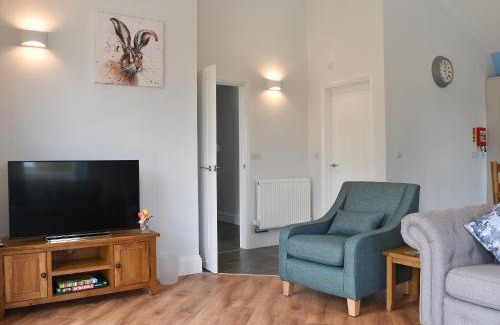 Ruckinge House | Pet-Friendly Lords View: Perfect for Families & Top Rated 10/10