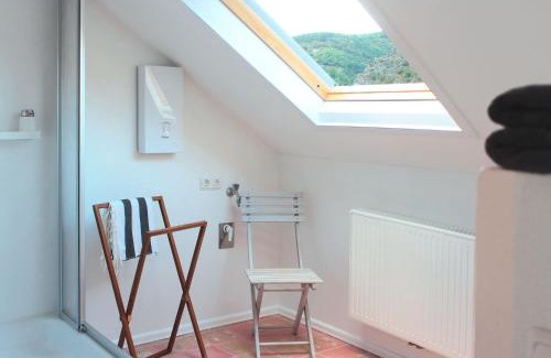 Sankt Goar Apartment | Pet-Friendly Loreley 110: Cozy Stay with Breakfast Included