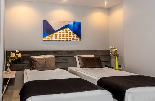 Eski Lara Hotel | Discover Comfort at Lorem Hotel with Ocean Views & Pool