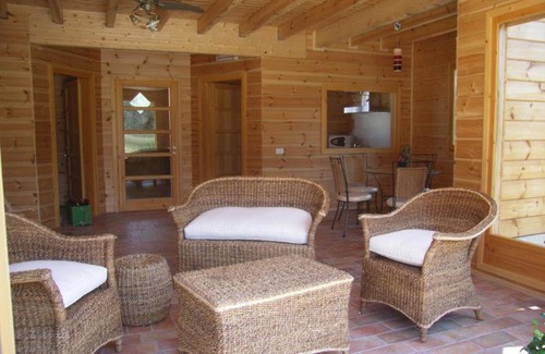 Loreto Aprutino Villa | Inviting Loreto Aprutino Log House with Relaxing Hot Tub
