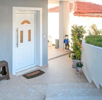 Prinos Apartment | Family-Friendly Stay at Loridis View Apartments, Rated 9.4