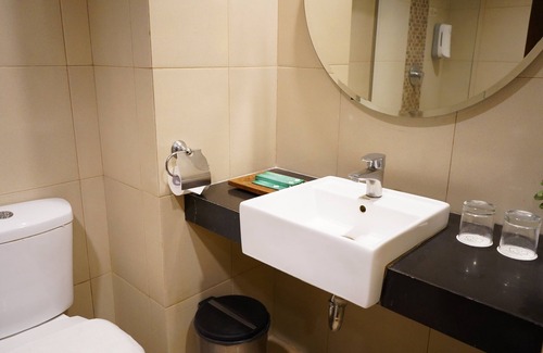 Sukaraja Hotel | Budget-Friendly Syariah Hotel Sentul with Pool & Spa