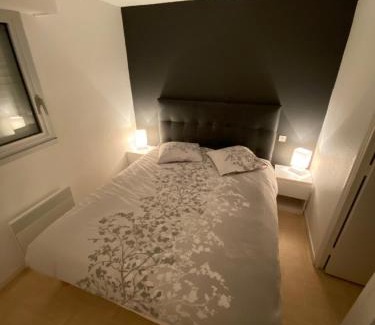 Ploemeur Apartment | Oceanfront Retreat: Loriot1 with Fort Block View
