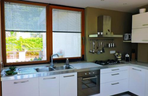Marina di Puolo House | Elegant Stay at Loris House with Oceanfront Views