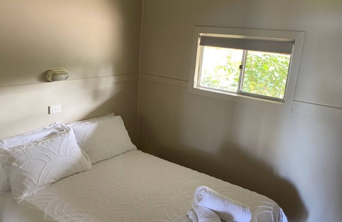 Shoalhaven Heads Cabin | Experience Comfort at Lorsens on the River - Cabin 1
