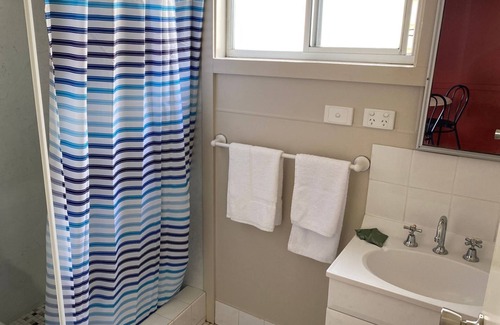 Shoalhaven Heads Cabin | Immerse Yourself at Lorsens on the River - Cabin 2, Rated 10/10