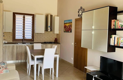 Cessalto House | Family-Friendly Lory's House with Kitchen & Breakfast