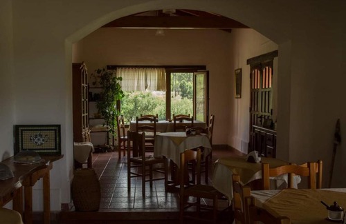 Calamuchita Department Hotel | Relax at Los Abedules Cabañas with Pool & 9/10 Rating