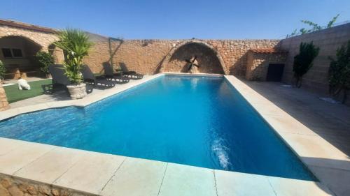 Las Labores House | Discover LOS ARCOS: Oceanfront Bliss with Top Amenities