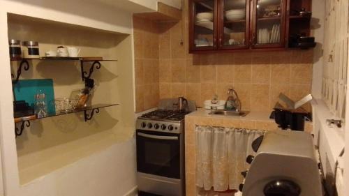 Los Cacicazgos Apartment | Budget-Friendly Retreat at Los Cacicazgos Apart Estudio