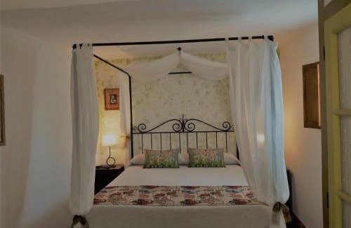 Cuzcurrita de Rio Tiron House | Highly Rated Family-Friendly Stay at Los Colmenares