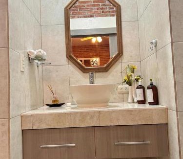 Queretaro Municipality House | Los compadres