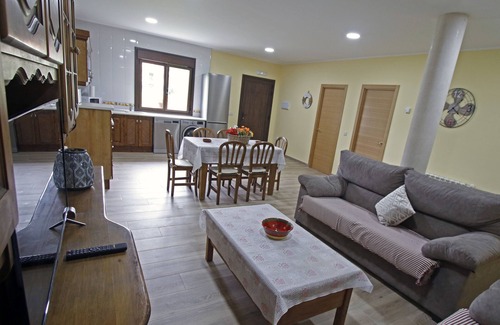 Ribadesella House | Discover Los Fresnos House for 5 Guests - Perfect Retreat
