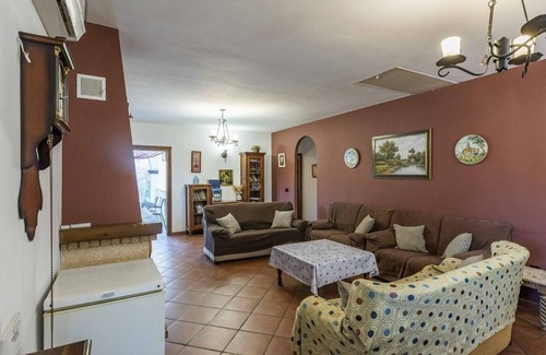 Totalan Villa | Experience Los Hidalgos de Totalán: Oceanfront Retreat Awaits