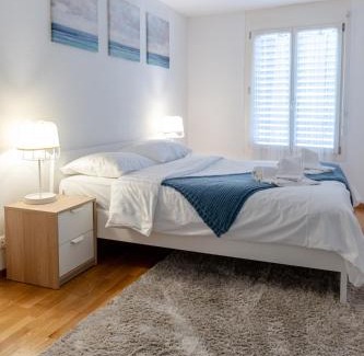 Bulle Apartment | Pet-Friendly Los Lorentes Residences: Rated 8.8/10