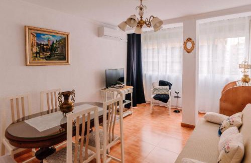 Zaidin Apartment | Family-Friendly Retreat at Los Morales de Granada