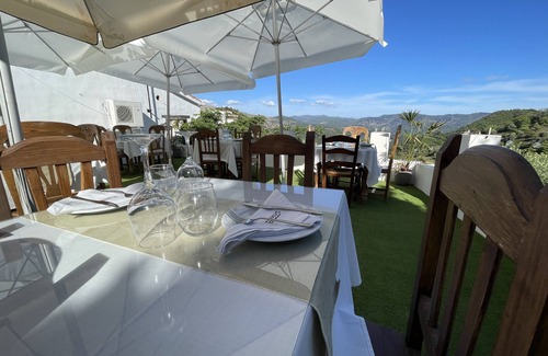 Atajate Apartment | Top-Rated Los Pilarejos Accommodations with Spa & Breakfast