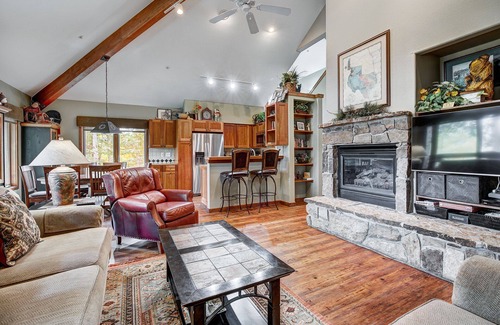Four O'Clock Condo | Discover Los Pinos: Family-Friendly Haven with Spa & Pool