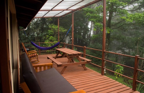 Monteverde Villa | Experience Relaxation at Los Pinos Cabanas y Jardines