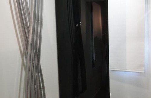 Olmos de Penafiel Villa | Relaxing LOS PUENTES Casa with Hot Tub for Couples