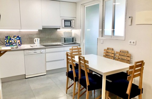 Benidorm Apartment | Los Ranchos Blueline: Ocean View, Spa & Perfectly Rated Stay