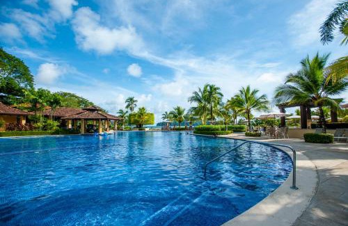 Jaco Apartment | Experience Oceanfront Bliss at Los Suenos Resort Alta Vista