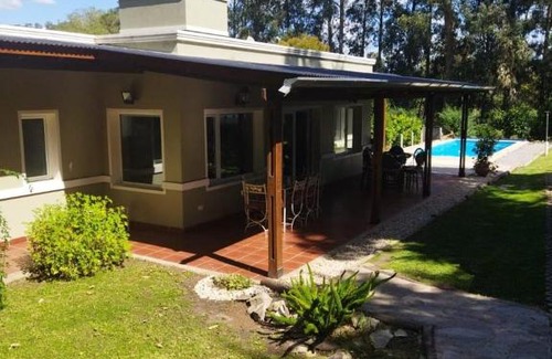 Sierra de los Padres House | Los Tres Soles
