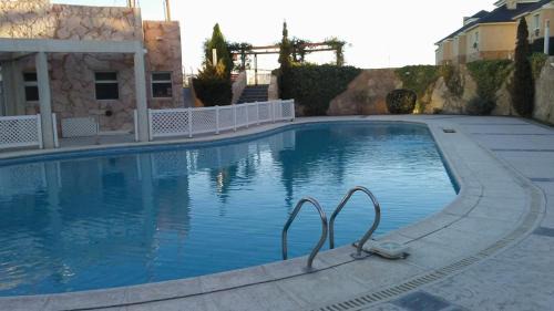 Puerto Madryn House | Experience Barrancas Del Golfo: Oceanfront Getaway Awaits