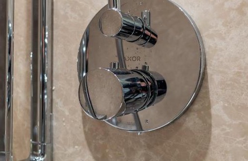 Da Kao Apartment | Relax at Losso Staycation: Family-Friendly with Pool Access