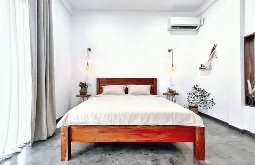 Thiranagama Apartment | Heavenly Retreat at Lost in Paradise - 10/10 Guest Rated