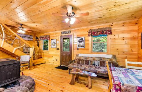 Schroon Lake House | Pet-Friendly Lost Pond Cabin: Rated 9.4/10 by Guests