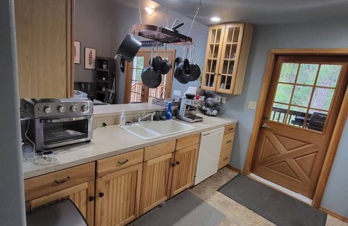 Mount Hood Village House | Experience Mt. Hood Chalet: Hot Tub, Sauna & Pet-Friendly Stay