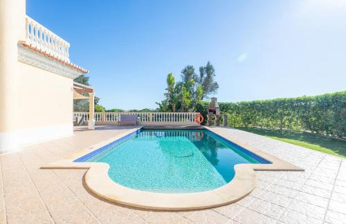 Lagos Villa | Relax at Villa Adriana, a 4-Star Family-Friendly Retreat