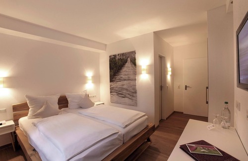 Hofbieber Hotel | Discover Lothar-Mai-Haus: Rated 9/10 with Pool & Spa