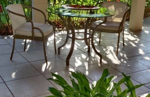 Barra do Sahy House | Spacious Retreat with Pool, Spa and Cozy Comforts