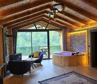 Ayder Hotel | Relaxing Stay at Lotus Çamlıhemşin Suit & Bungalov