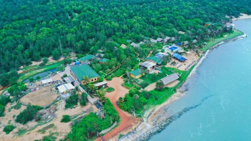 Konark Resort | Eco-Friendly Lotus Resort in Konark with Oceanfront Views