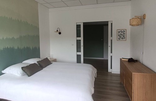 Combrit Apartment | Lotus Chaleureux T3: Oceanfront Bliss with Private Parking