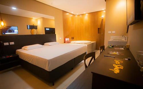 Northeast Region Hotel | Budget-Friendly Lotus Motel Guaribas with Hot Tub & Dining