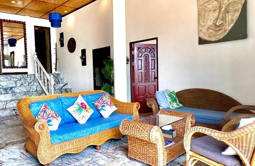 Hin Hong Villa | Lotus Paradise Villa: Pet-Friendly Stay with Ocean Views