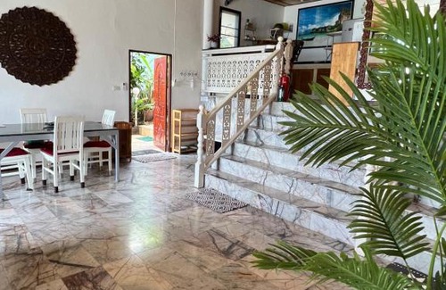 Hin Hong Villa | Lotus Paradise Villa: Pet-Friendly Stay with Ocean Views