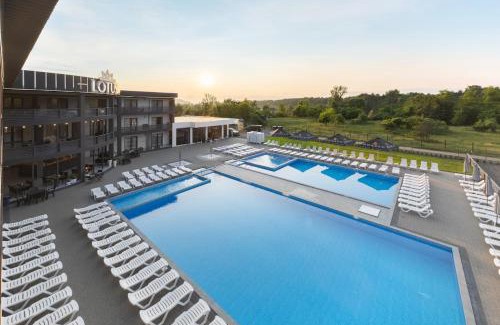 Solotvyno Hotel | Discover Lotus & Spa: Oceanfront Serenity Awaits You