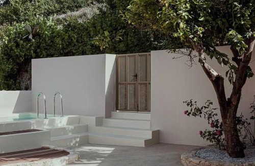 Amari Villa | Discover Lotusland: Oceanfront Retreat at Amari Rethymno