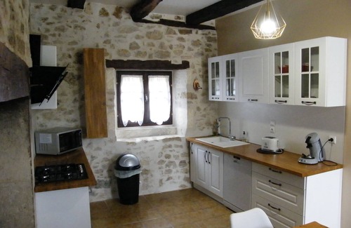La Bachellerie House | Discover Lou Chastel: Cozy Périgourdine Retreat with Pool