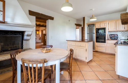 Salies-de-Bearn House | Inviting Lou Grith - Ideal Family Retreat with Private Pool