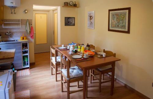 Vinadio Bed & Breakfast | Pet-Friendly Retreat at LOU LOOP B&B: Rated 8.5/10