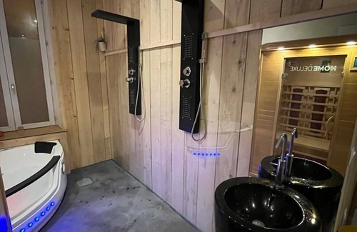 Bourg-de-Peage Apartment | Loubottine sauna and balneo